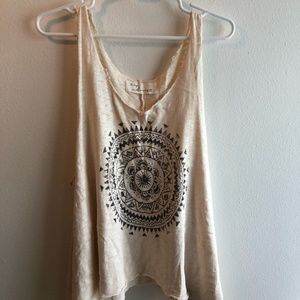 NWOT Medallion Print Tank With Long Sides